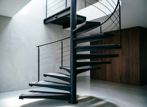 Фотографии металлической лестницы в частном доме